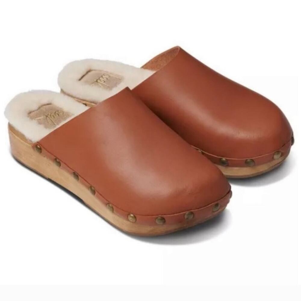 Beek Brown Leather Clogs